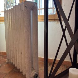 CAST IRON RADIATOR H94