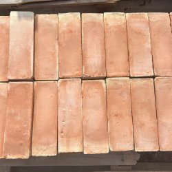 Materials of yesteryear: TERRACOTTA TILES 10x30x2