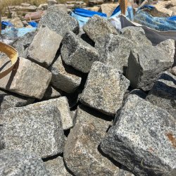Materials of yesteryear: OLD GRANITE PAVING STONE 15X15