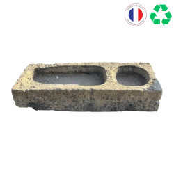 Materials of yesteryear: STONE TROUGH L104