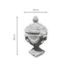 Materials of yesteryear: LION'S HEAD DRAPED URN IN STONE H80