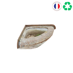 Materials of yesteryear: OLD METAL TROUGH L95