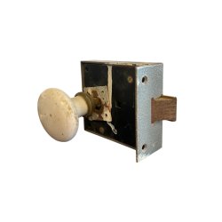 Materials of yesteryear: OLD H8 LOCK