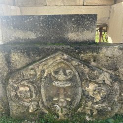 Materials of yesteryear: DECORATIVE ELEMENT OF CHAPEL