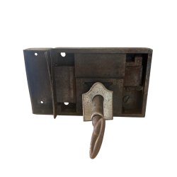 SERRURE ANCIENNE H17