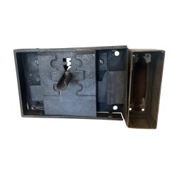 SERRURE ANCIENNE H21