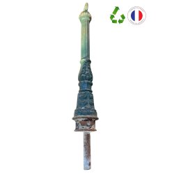 POTEAU ANCIEN EN FONTE H117