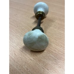 PAIRE POIGNEES PORCELAINE RONDE