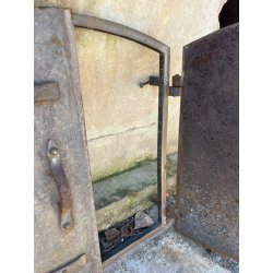 PORTE DE FOUR EN FONTE H61