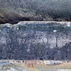 Materials of yesteryear: DOUBLE FIREPLACE H152