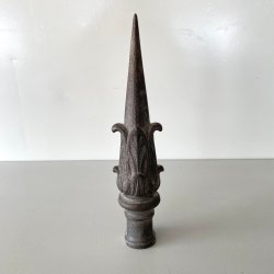 Materials of yesteryear: CAST IRON GATE PEAK H25